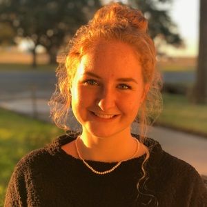 Meet your Posher, Laura